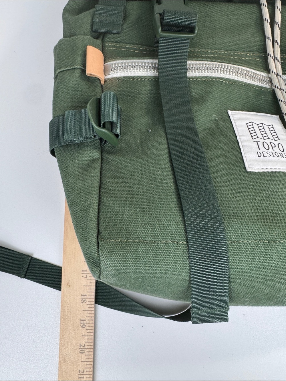 Topo Designs Rover Pack Classic Backpack - Picture 4 of 11